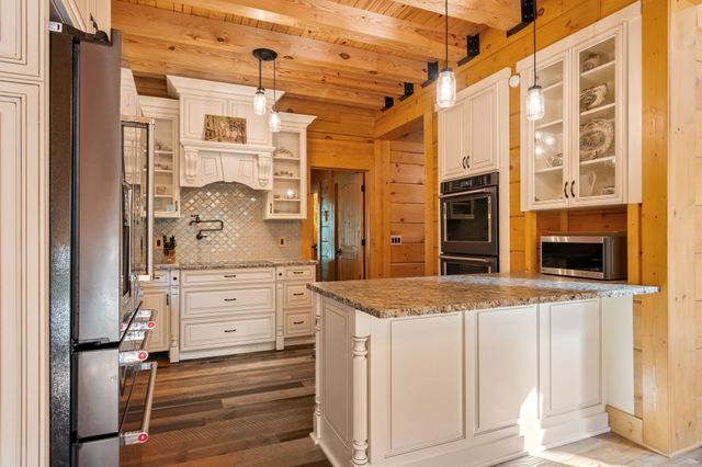 6011 Garrison Springs Rd, Franklin, TN 37064