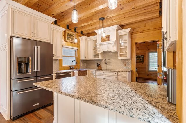 6011 Garrison Springs Rd, Franklin, TN 37064