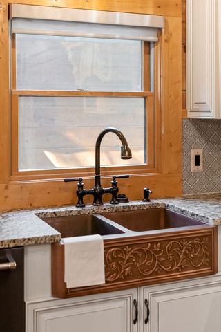 6011 Garrison Springs Rd, Franklin, TN 37064