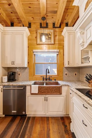 6011 Garrison Springs Rd, Franklin, TN 37064