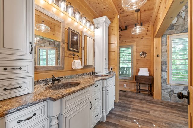 6011 Garrison Springs Rd, Franklin, TN 37064