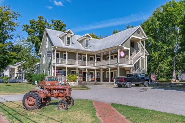 6011 Garrison Springs Rd, Franklin, TN 37064