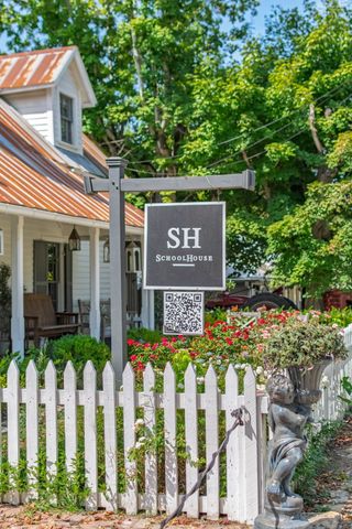 6011 Garrison Springs Rd, Franklin, TN 37064