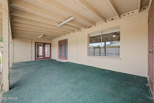 5641 W VOGEL Avenue, Glendale, AZ 85302
