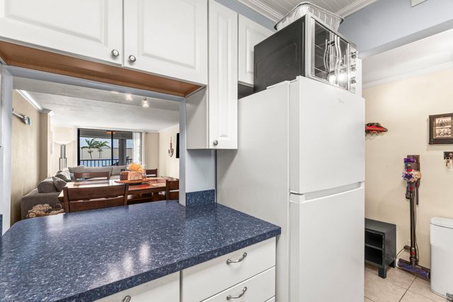 890 N Federal Highway 311, Lantana, FL 33460