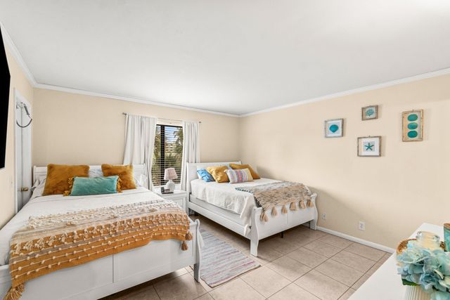 890 N Federal Highway 311, Lantana, FL 33460