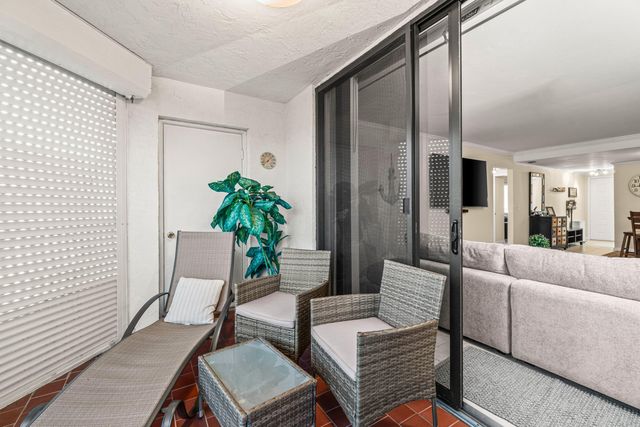 890 N Federal Highway 311, Lantana, FL 33460