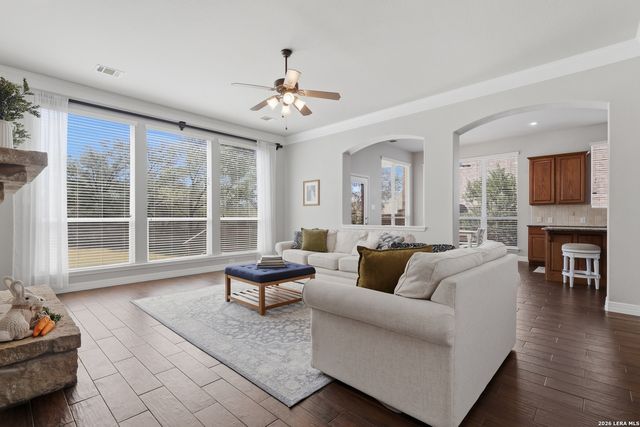 3418 Puesta De Sol, San Antonio, TX 78261