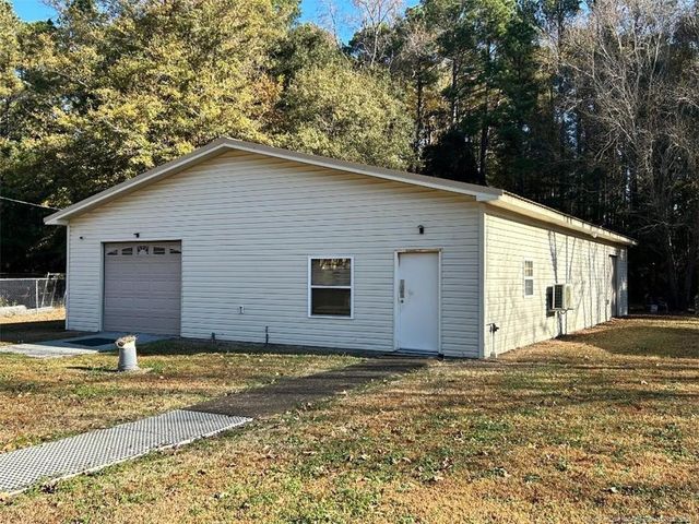 8618 72 Highway, Lumberton, NC 28372