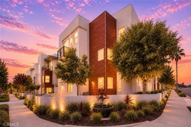 8459 Tweedy, Downey, CA 90240