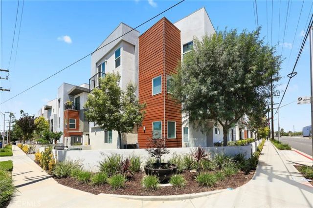 8459 Tweedy, Downey, CA 90240