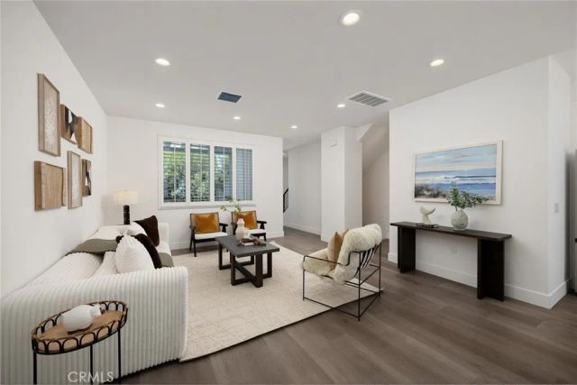 8459 Tweedy, Downey, CA 90240