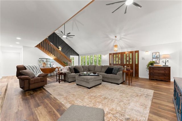 386 Stewart Lane, Clarkesville, GA 30523