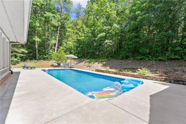 386 Stewart Lane, Clarkesville, GA 30523