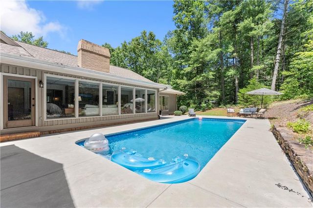 386 Stewart Lane, Clarkesville, GA 30523