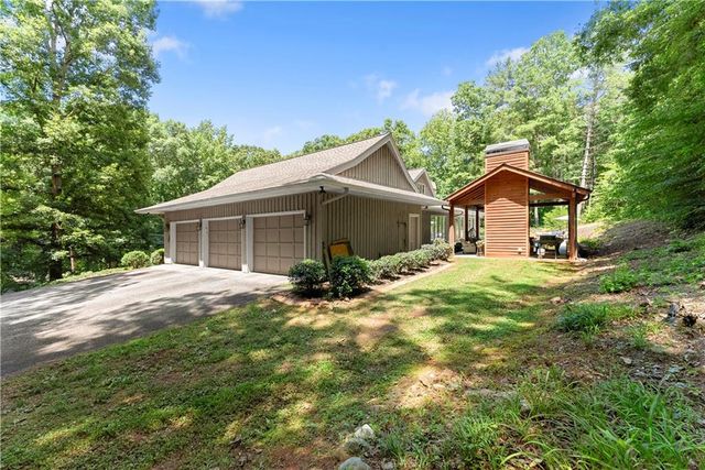 386 Stewart Lane, Clarkesville, GA 30523