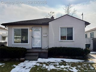 1765 Garfield Avenue, Lincoln Park, MI 48146