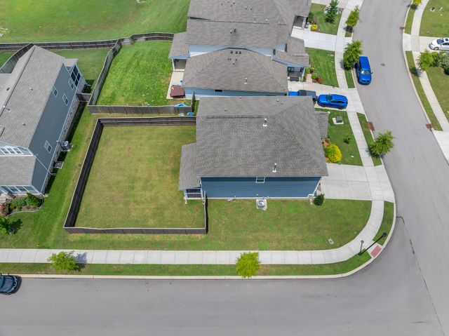 1001 Ewell Farm Cir, Spring Hill, TN 37174