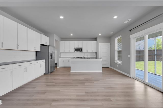 1001 Ewell Farm Cir, Spring Hill, TN 37174