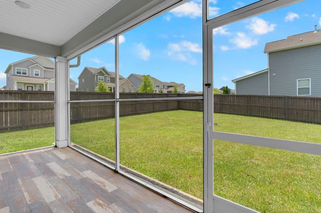 1001 Ewell Farm Cir, Spring Hill, TN 37174