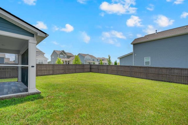 1001 Ewell Farm Cir, Spring Hill, TN 37174