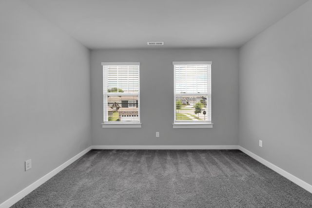 1001 Ewell Farm Cir, Spring Hill, TN 37174