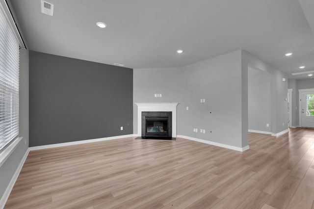1001 Ewell Farm Cir, Spring Hill, TN 37174