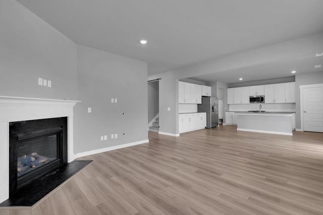 1001 Ewell Farm Cir, Spring Hill, TN 37174
