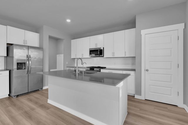 1001 Ewell Farm Cir, Spring Hill, TN 37174