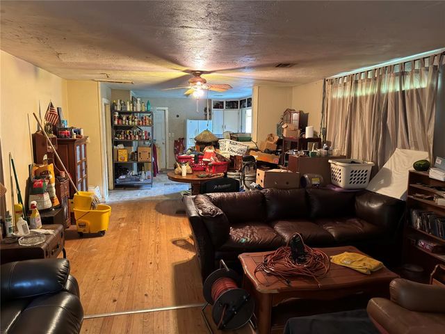 1908 SE 138th Avenue, Norman, OK 73026