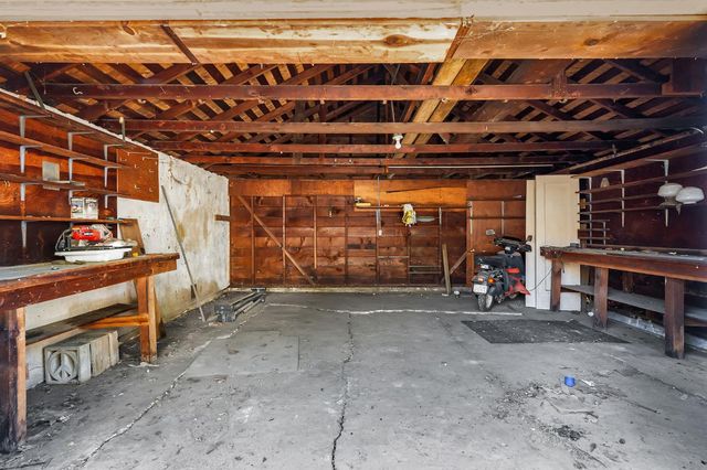 1932 Larkin Way Way, Sacramento, CA 95818