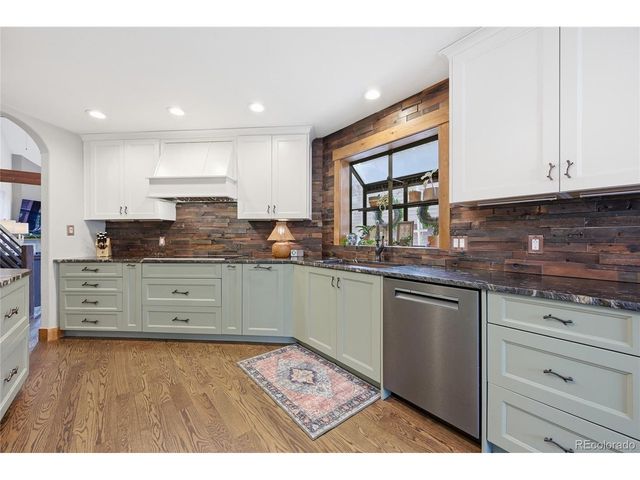 29906 Troutdale Park Pl, Evergreen, CO 80439