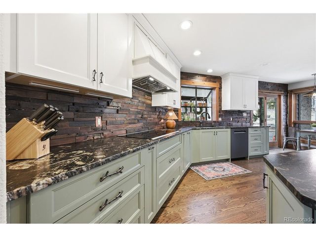 29906 Troutdale Park Pl, Evergreen, CO 80439