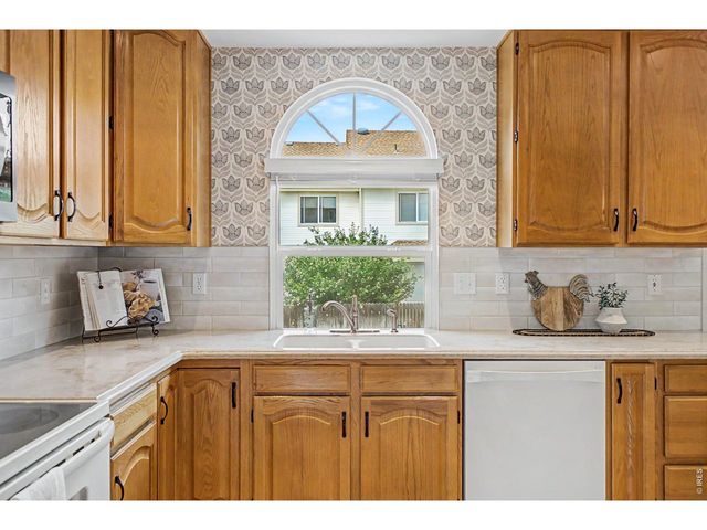 1601 Garnet St, Broomfield, CO 80020