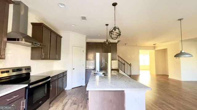 5406 Town Square Way, Flowery Branch, GA 30542