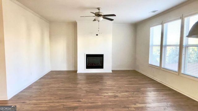 5406 Town Square Way, Flowery Branch, GA 30542