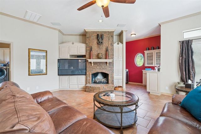 8000 NW 129th Circle, Oklahoma City, OK 73142