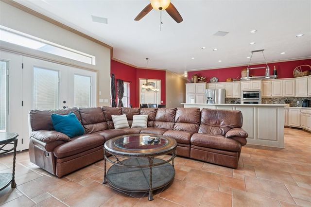 8000 NW 129th Circle, Oklahoma City, OK 73142