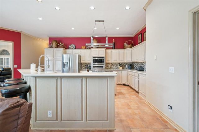 8000 NW 129th Circle, Oklahoma City, OK 73142