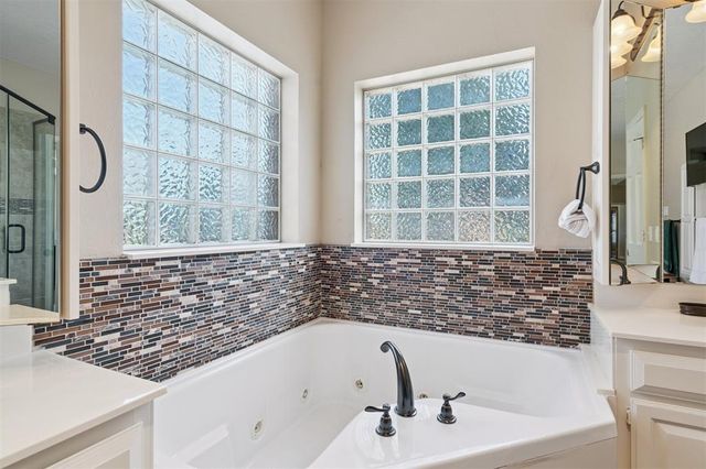 8000 NW 129th Circle, Oklahoma City, OK 73142