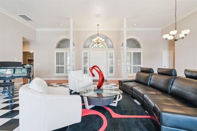 8000 NW 129th Circle, Oklahoma City, OK 73142