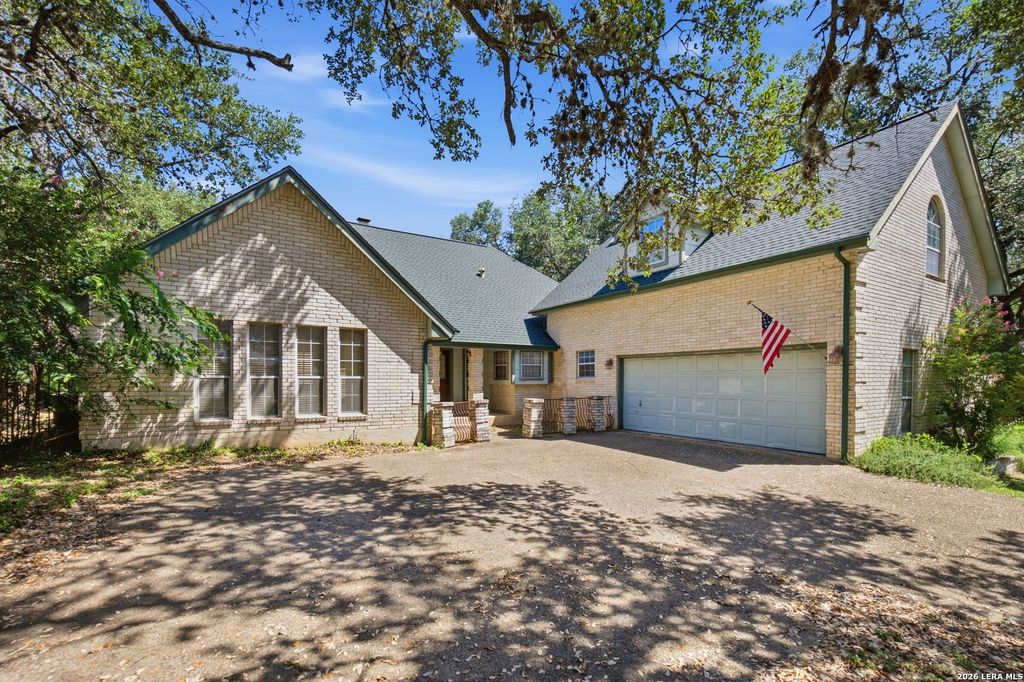 8423 Chesham, San Antonio, TX 78254