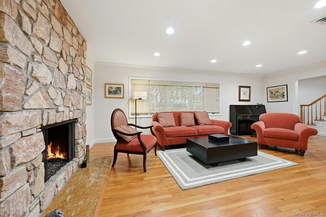 58 Reeve Road, Rockville Centre, NY 11570