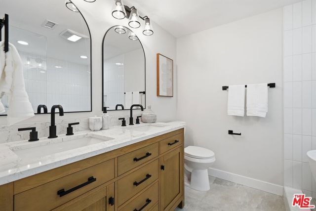 19891 Gloucester Lane, Huntington Beach, CA 92646