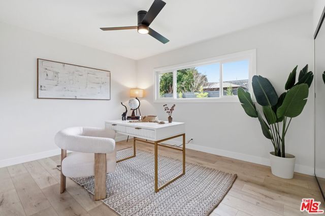 19891 Gloucester Lane, Huntington Beach, CA 92646