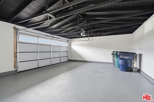 19891 Gloucester Lane, Huntington Beach, CA 92646