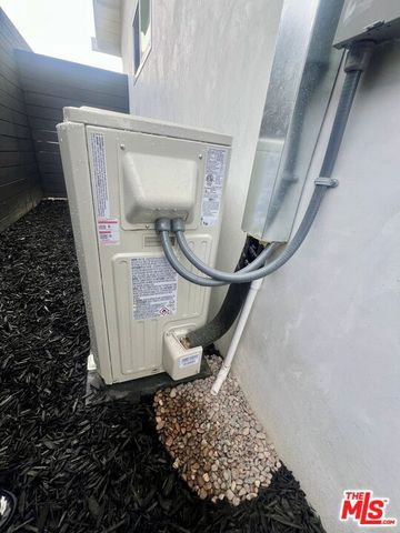 19891 Gloucester Lane, Huntington Beach, CA 92646