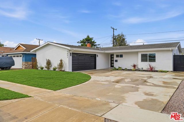 19891 Gloucester Lane, Huntington Beach, CA 92646