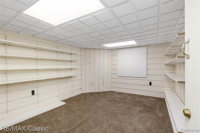 4268 Covered Bridge Road, Bloomfield Hills, MI 48302