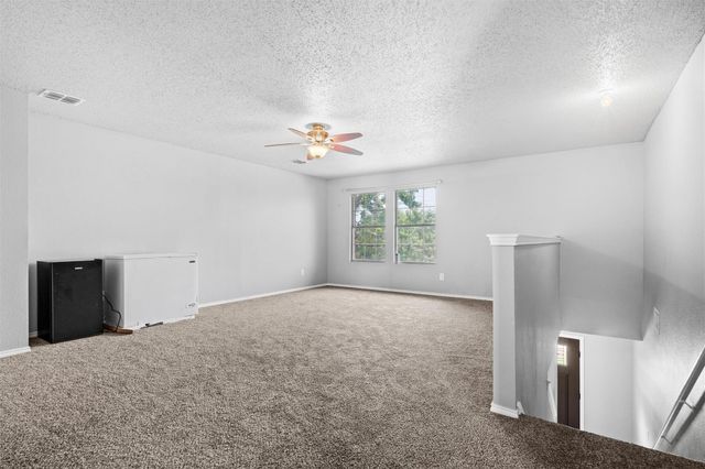 8709 Hunters Creek Drive, Fort Worth, TX 76123